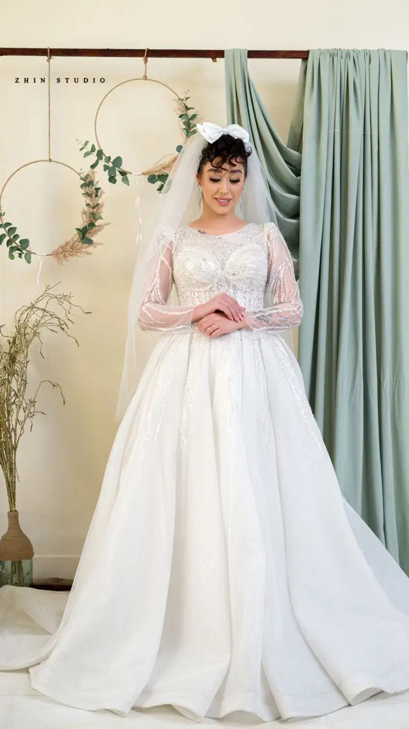 فروش واجاره لباس عروس به کمترین قیمت روز|لباس|کرمانشاه, |دیوار