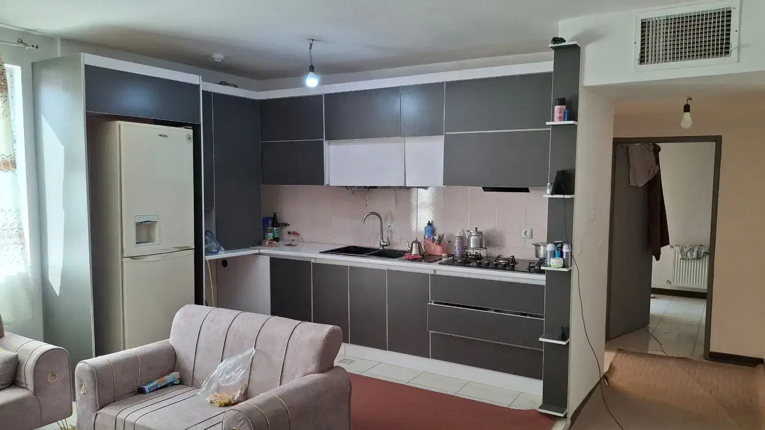 85 متری /فول/چسبیده به فاز1|فروش آپارتمان|هشتگرد, شهرک گلها|دیوار