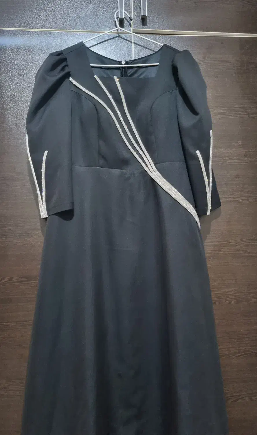 لباس مجلسی|لباس|آستانه اشرفیه, |دیوار