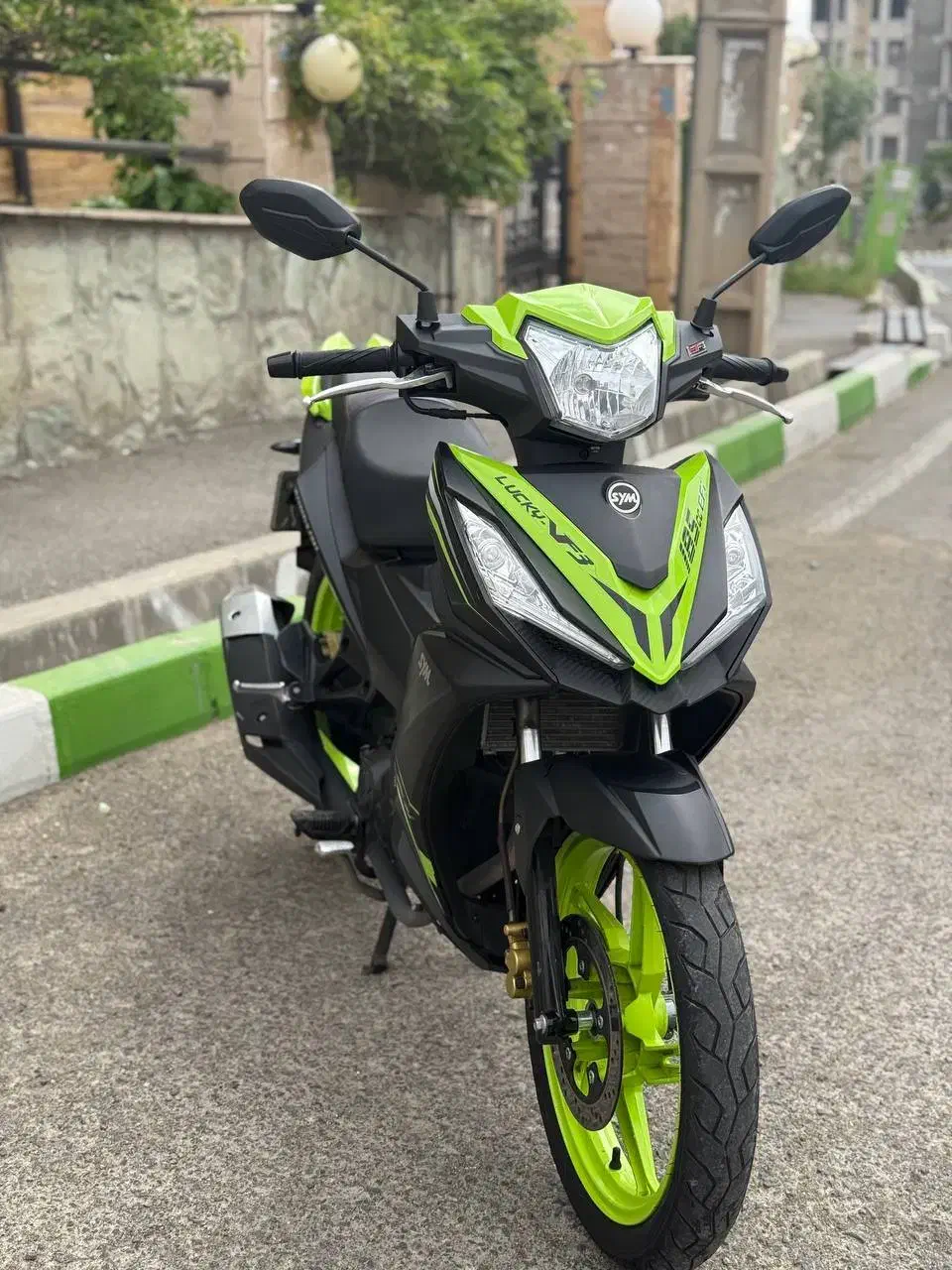 لاکی ۱۸۵|موتورسیکلت|پردیس, فاز ۳|دیوار