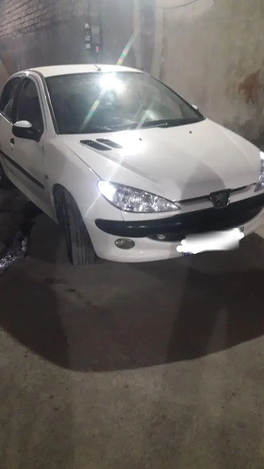 پژو ۲۰۶ مدل ۹۰دور رنگ شاسی پلمپ|خودرو سواری و وانت|رشت, گلسار|دیوار