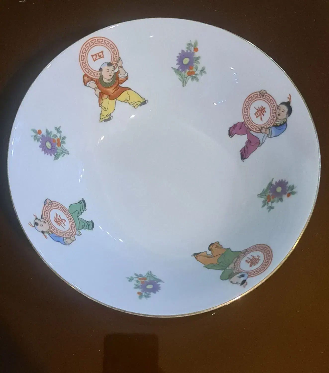 تعدادی ظروف خاص چینی نو و زیبا|ظروف سرو و پذیرایی|اصفهان, مرداویج|دیوار