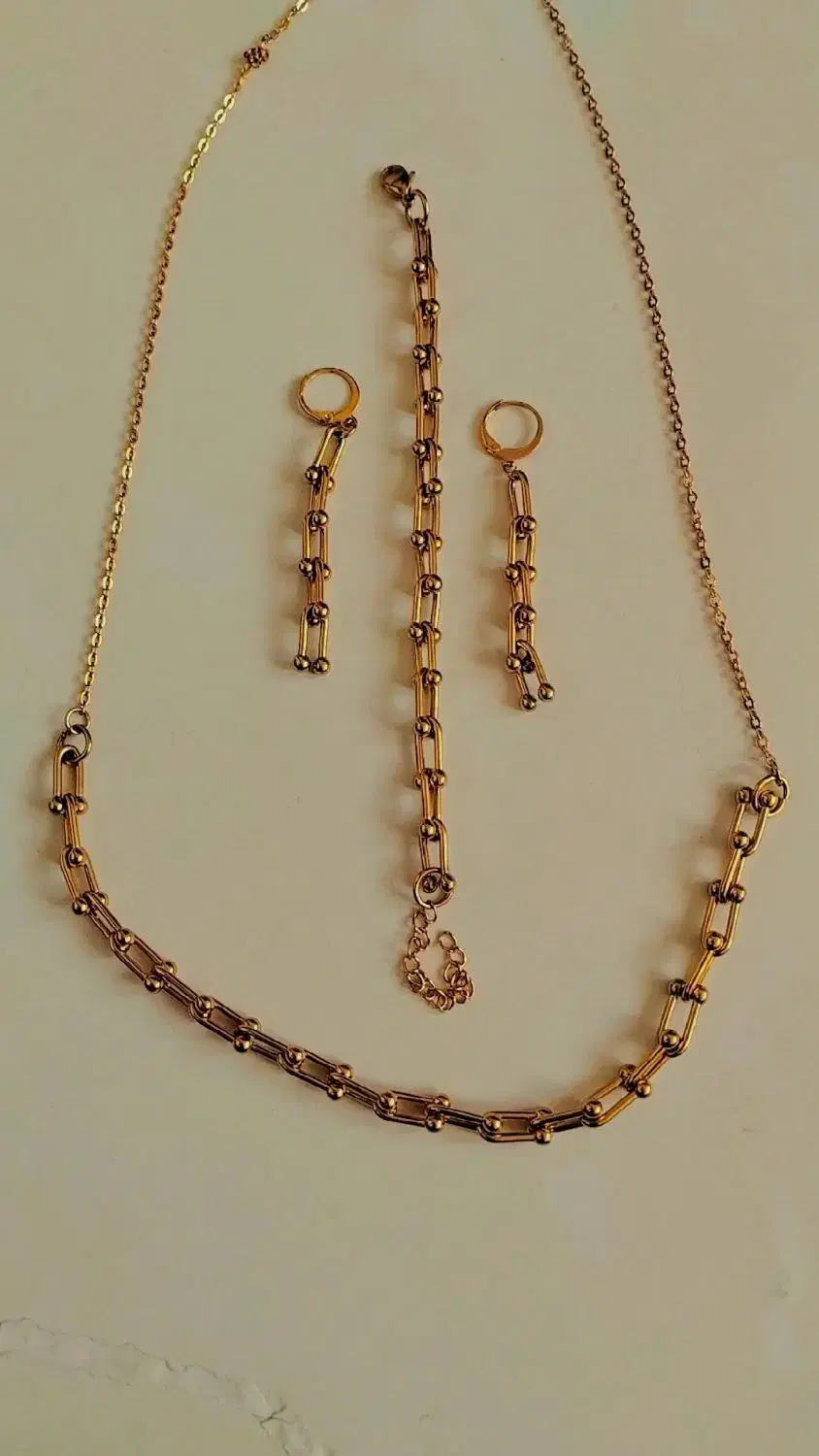 بدلیجات|بدلیجات|الیگودرز, |دیوار