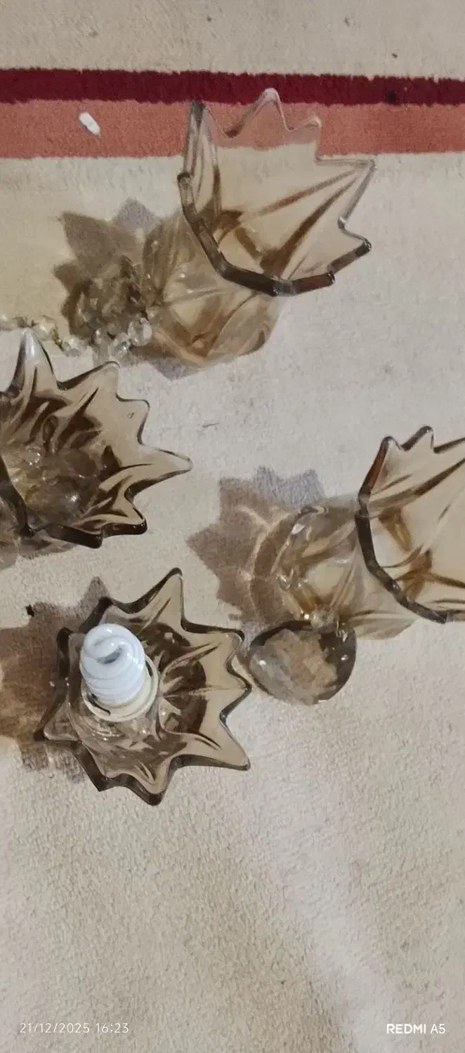 لاله های لوسBIGوS .قیمت impossible|لوستر و چراغ آویز|اسلام‌شهر, شهرک امام حسین (میان آباد)|دیوار