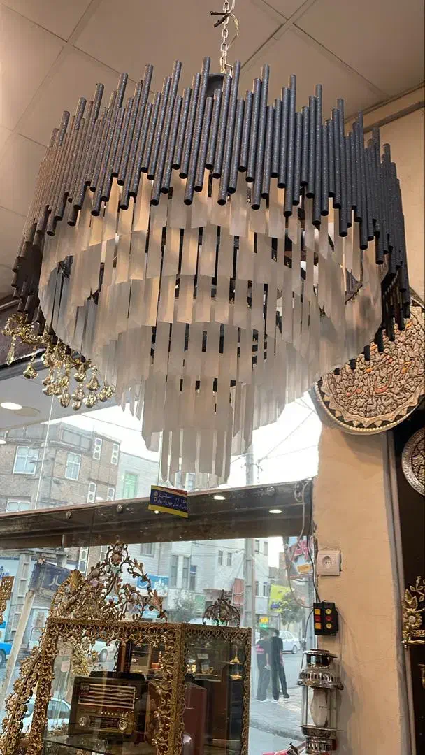 لوسترکلاسیک از دم قسط بدون چک|لوستر و چراغ آویز|ساوه, |دیوار