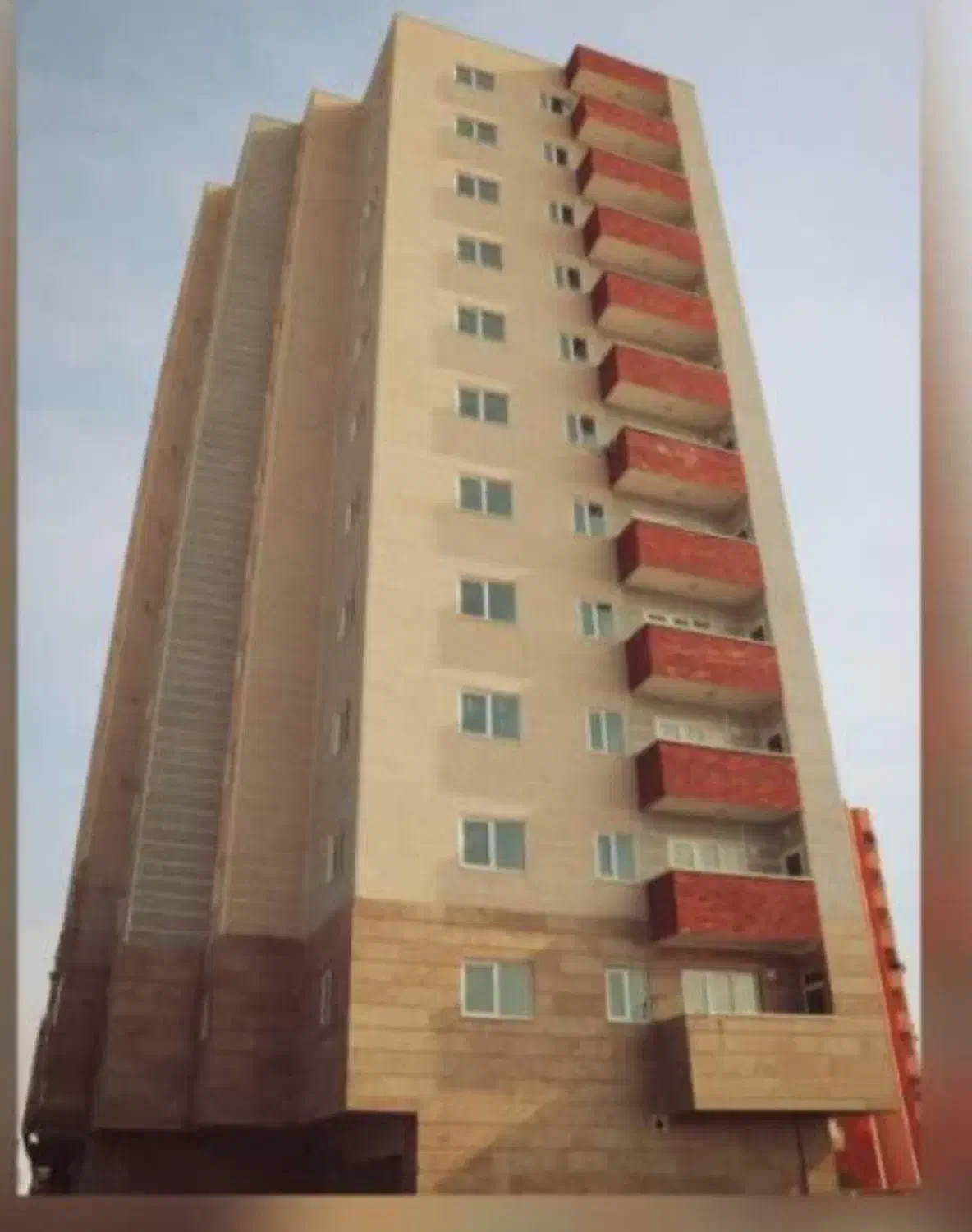 واحد مسکونی برج گلدیس طبقه ۶|فروش آپارتمان|سهند, |دیوار