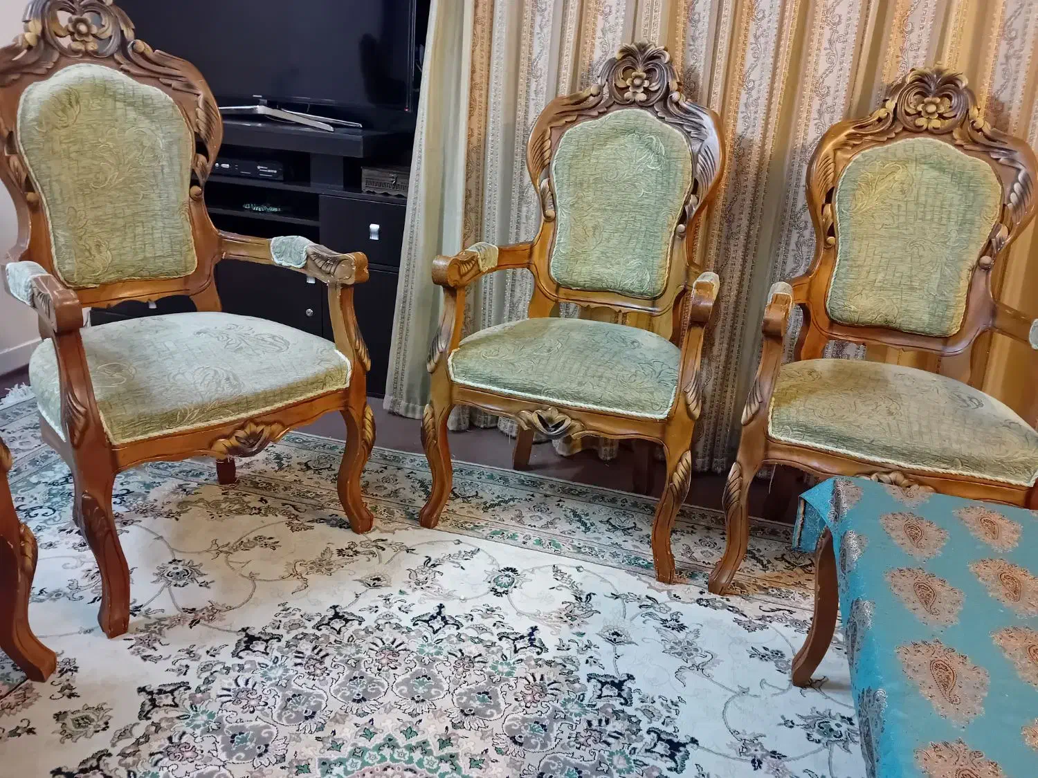 مبلمان چوب|مبلمان خانگی و میز عسلی|زنجان, |دیوار