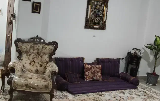 پشتی شاه نشین|پشتی|رباطکریم, رباطکریم|دیوار