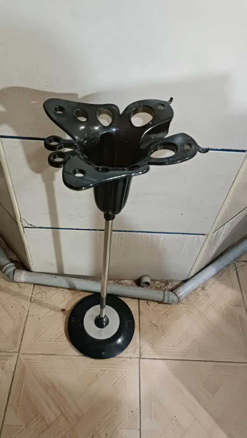 صندلی در حد نو|زیورآلات و اکسسوری|ساری, |دیوار