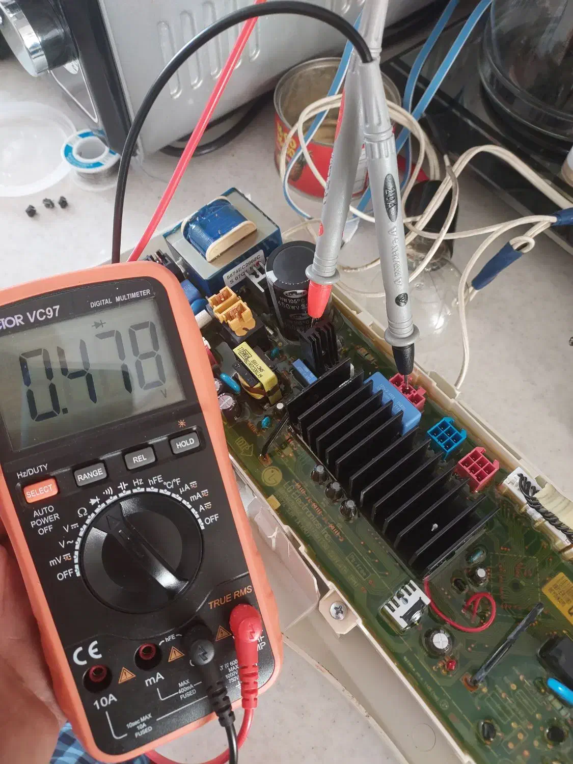 تعمیرات تخصصی بُردهای الکترونیکی لوازم خانگی|خدمات پیشه و مهارت|اسفراین, |دیوار