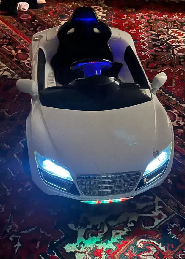 ماشین شارژی|اسباب‌بازی بچه|تبریز, |دیوار