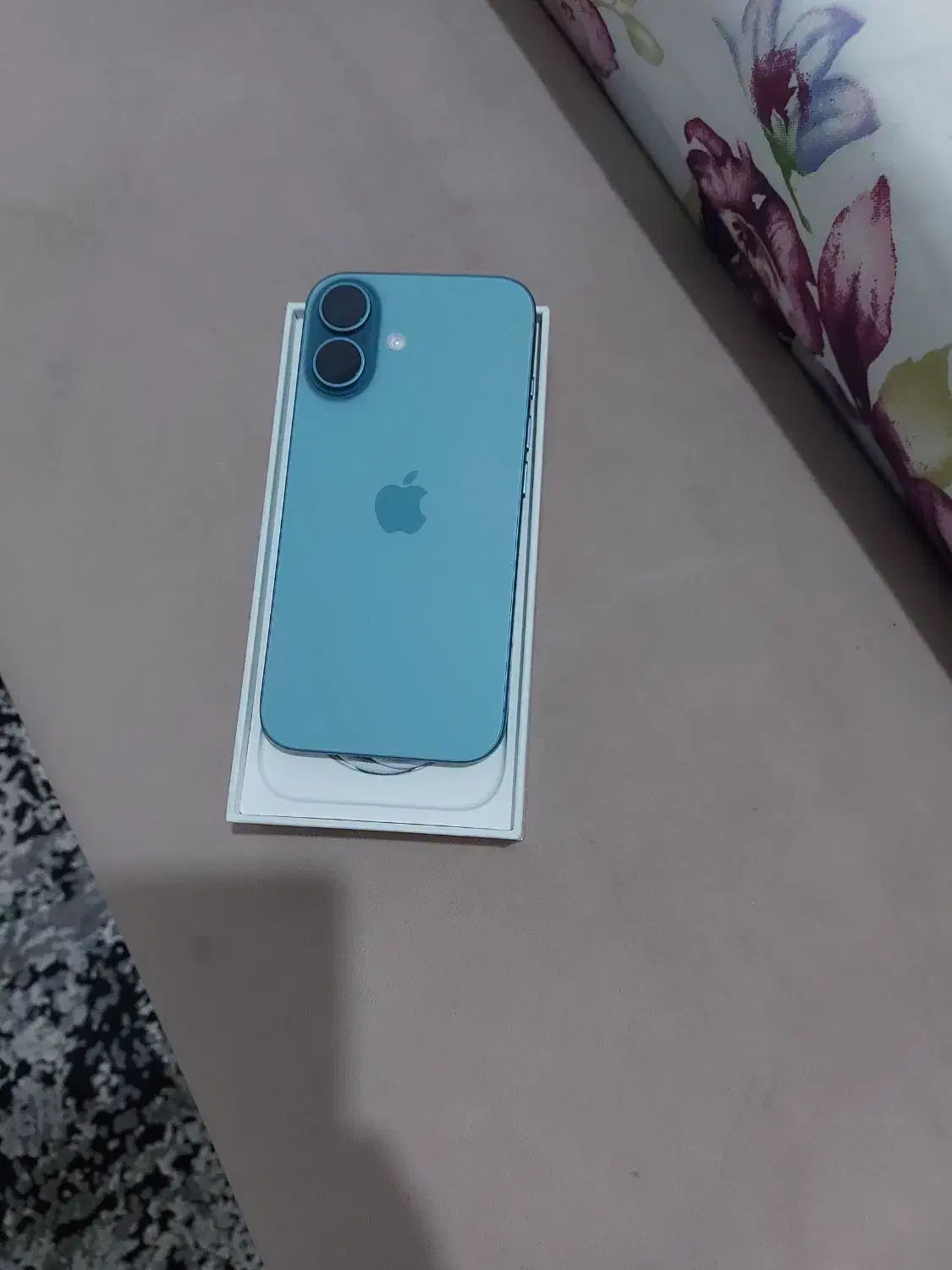 آیفون ۱۶ نرمال|موبایل|کرمانشاه, |دیوار