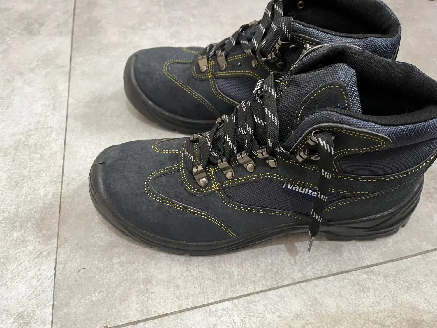 کفش ایمنی مردانه|کیف، کفش، کمربند|تهران, عباس‌آباد|دیوار