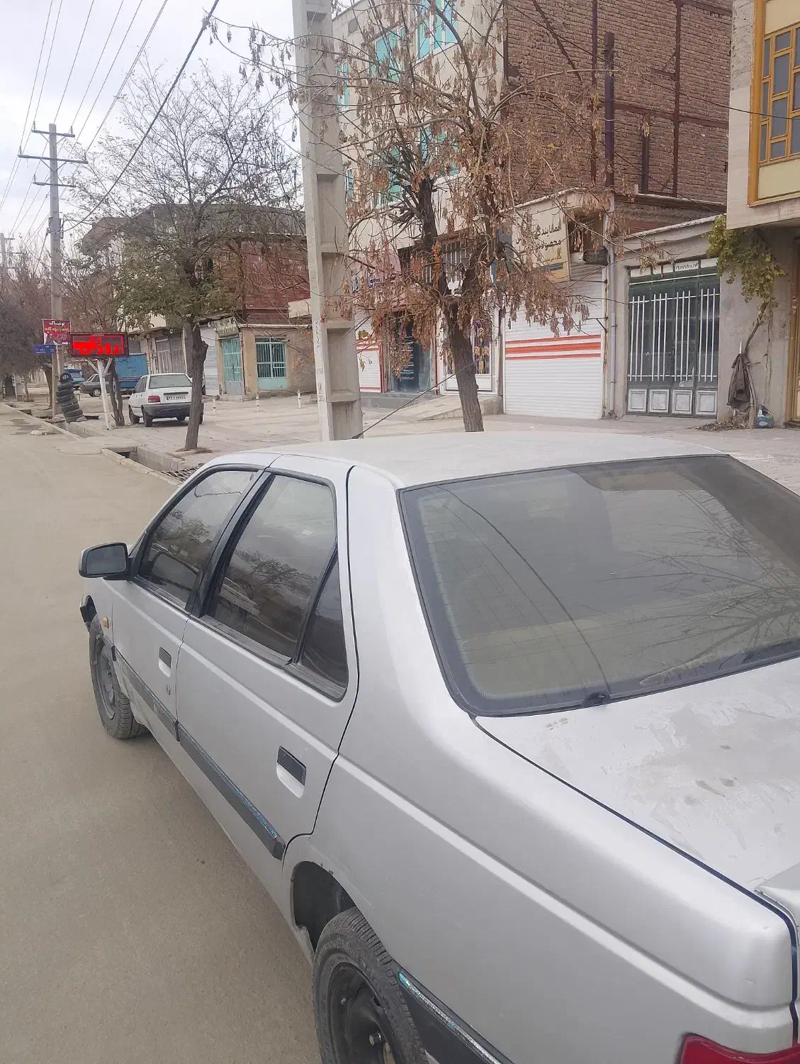 پژو slx مدل 89موتور 1800|خودرو سواری و وانت|مریوان, |دیوار