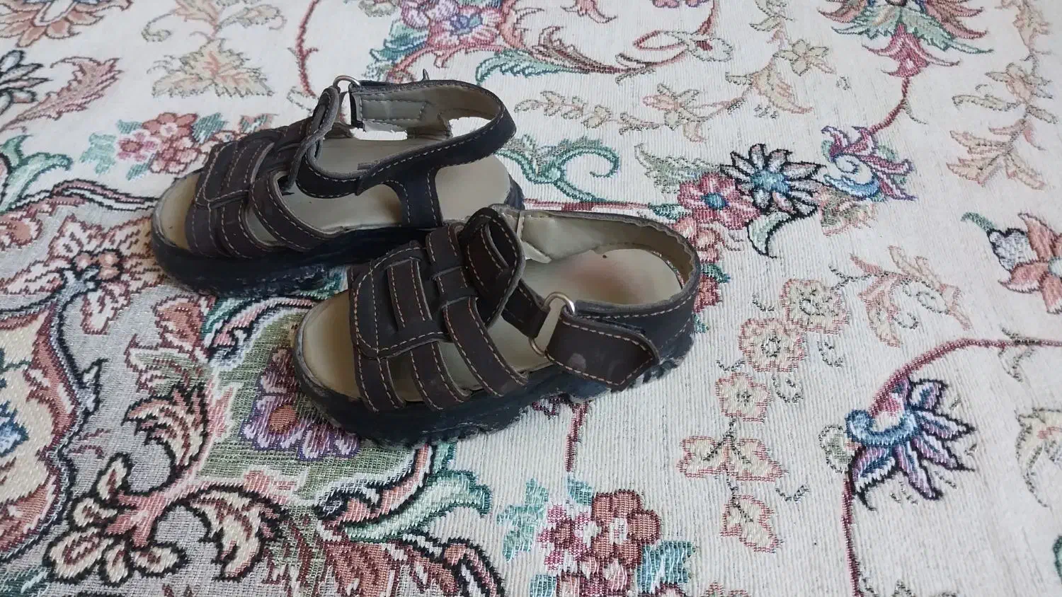 صندل پسرانه سایز 22قیمتش ۶۰هزار|کیف، کفش، کمربند|بجنورد, |دیوار