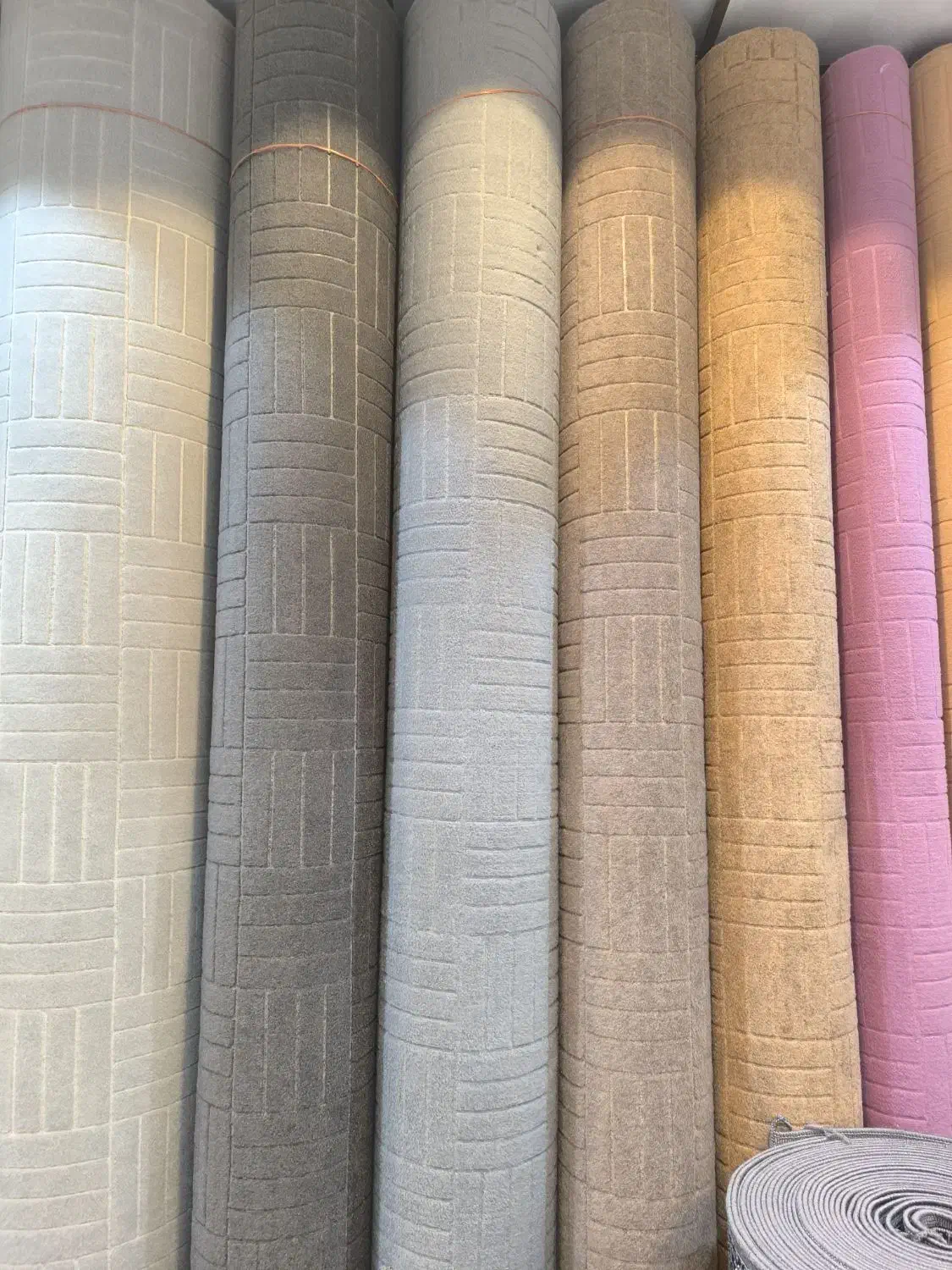 موکت روهام پلاس موکت تندیس ۱۹۷۰|موکت|قم, شاه ابراهیم|دیوار