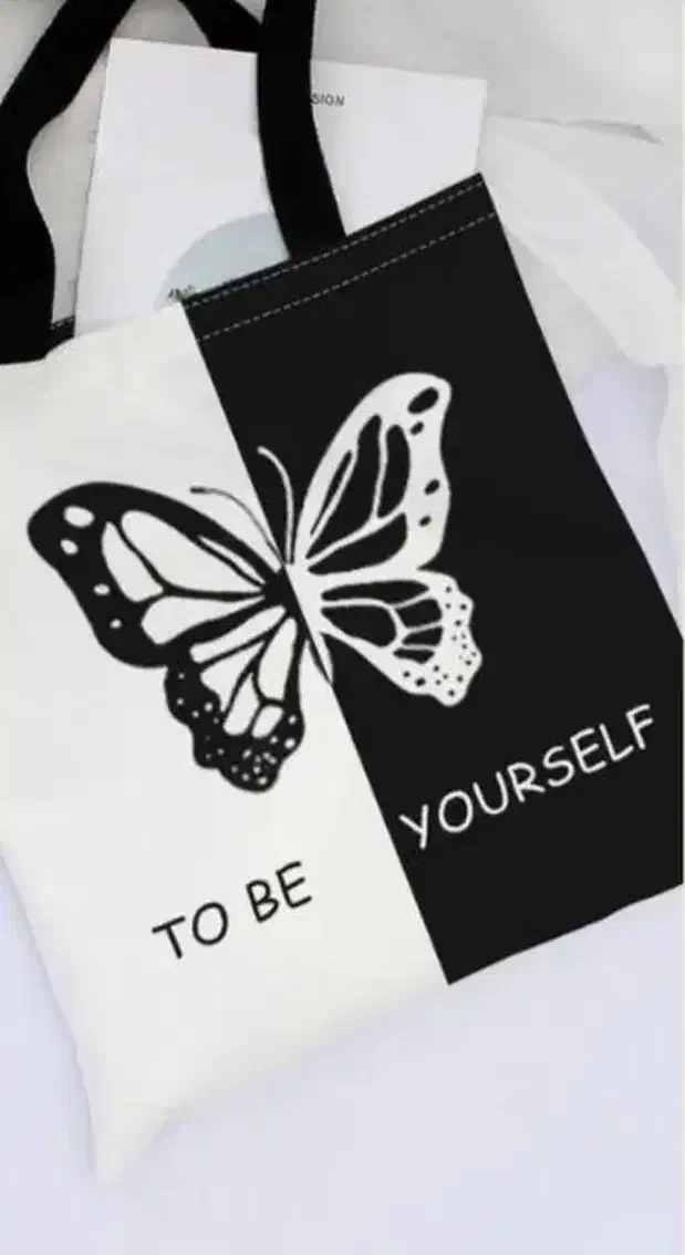 چرخکار تمیزدوز جهت دوخت کیف پارچه ای (توت بگ)|استخدام هنری و رسانه|ساوه, |دیوار