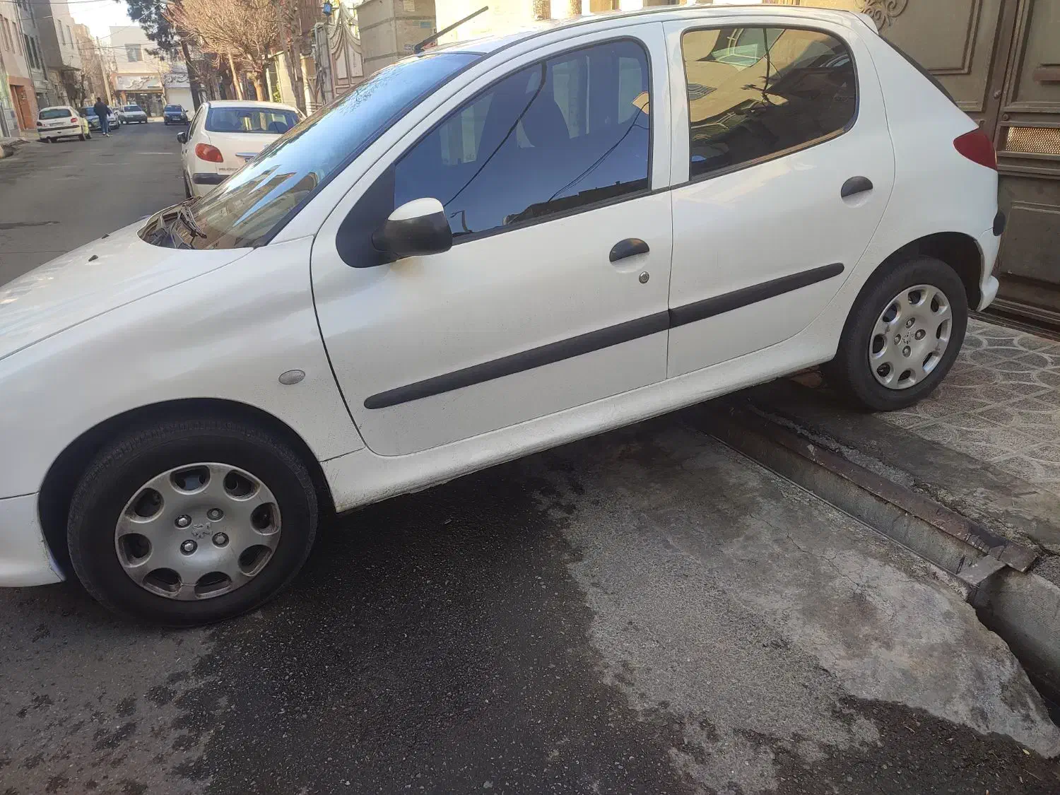 پژو ۲۰۶ سفید تیپ ۵|خودرو سواری و وانت|تهران, کوهک|دیوار