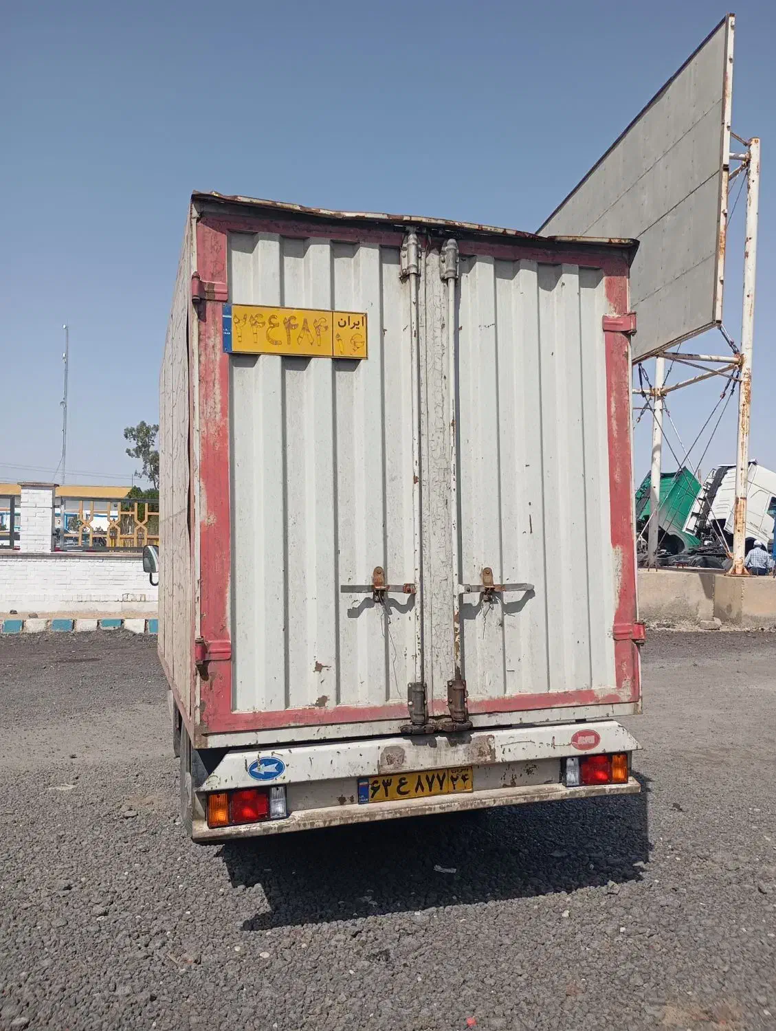 ایسوزو ۵۲۰۰ مدل ۹۱|خودرو سنگین|اهواز, کوروش|دیوار