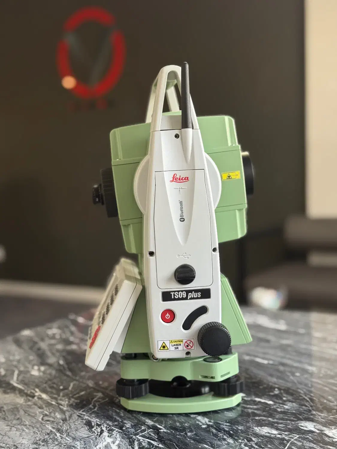 توتال استیشن دوربین نقشه برداری لایکا ts09 pluse|ماشینآلات صنعتی|تهران, توحید|دیوار