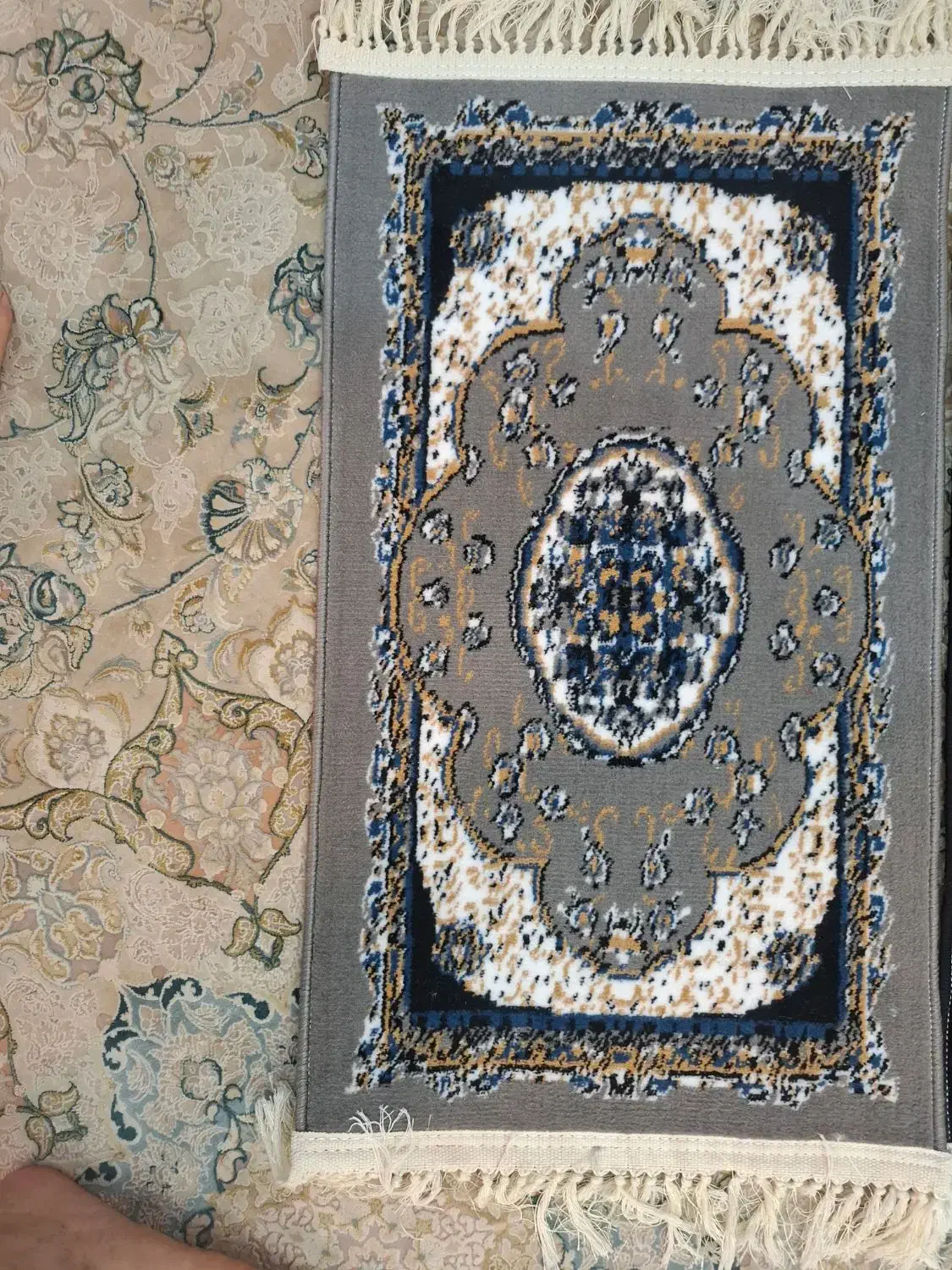 پادری فرشی 500 شونه|پادری|قم, دانش|دیوار