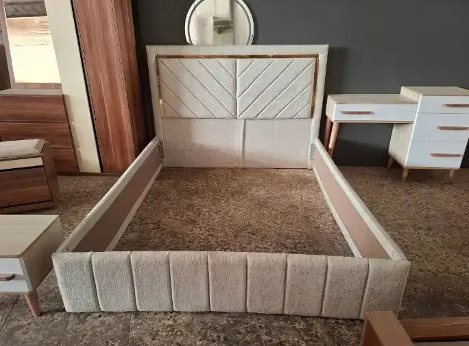 تخت خواب دو نفره حاجی پور(تختخواب۲دونفره)تشک پاییز|تخت و سرویس خواب|مشهد, حسینآباد|دیوار