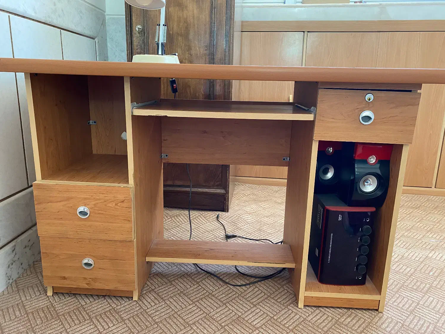 میز کامپیوتر و تحریر|میز تحریر و کامپیوتر|لنجان, |دیوار