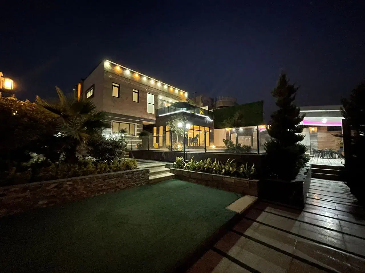 اجاره روزانه/ماهانه/سالانه/ویلاهای لوکس|اجارهٔ کوتاهمدت ویلا و باغ|تهران, وردآورد|دیوار