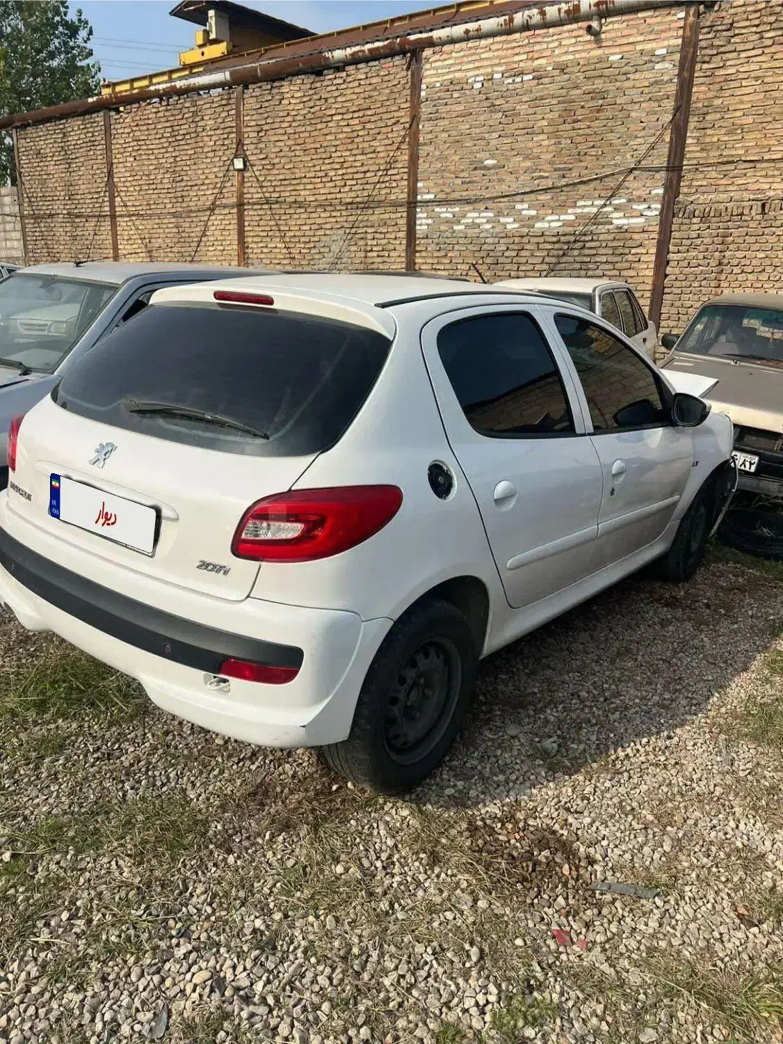 پژو 207مدل 1404 به همراه کارت طلایی پلاس|خودرو سواری و وانت|قائم‌شهر, |دیوار