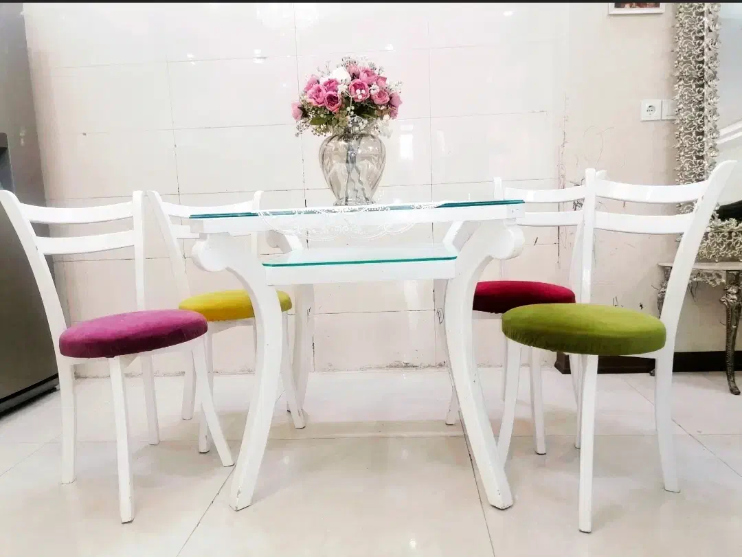 میز|میز و صندلی غذاخوری|نیشابور, شهرک فرهنگیان|دیوار