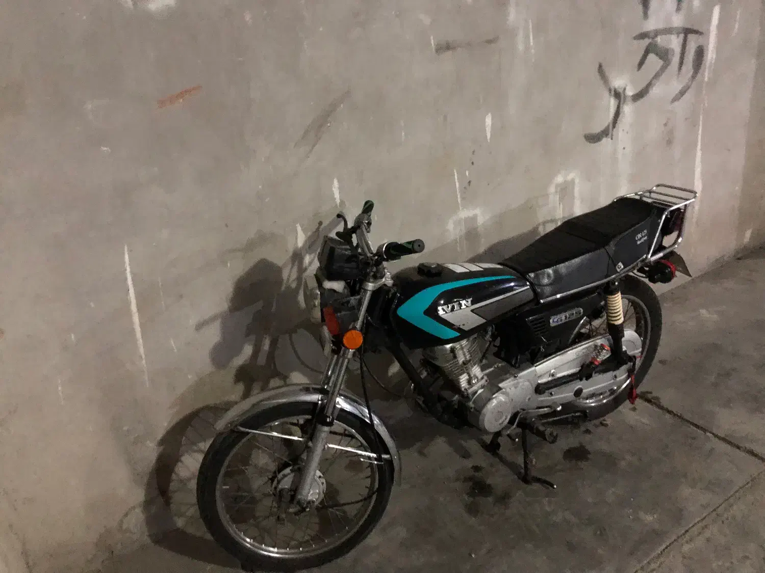 فروشی برند هومن|موتورسیکلت|اسلامشهر, زرافشان|دیوار