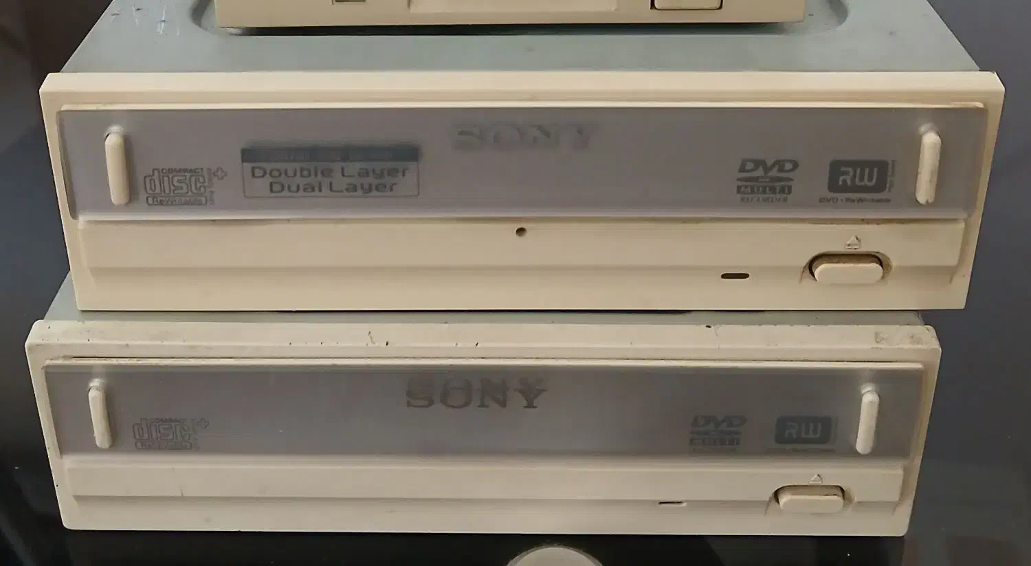 تخفیف ویژه دو عدد DVD  رایتر|قطعات و لوازم جانبی رایانه|کرج, فاز ۳ گوهردشت|دیوار