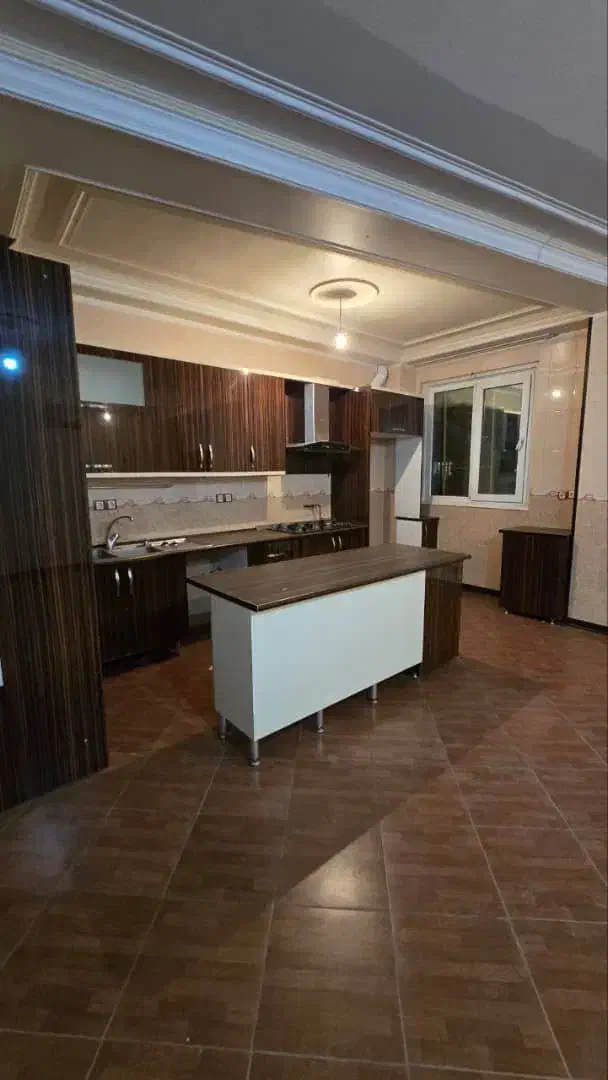 اجاره تک واحدی ۱۰۰ متری فوق خاص دروازه شمیران