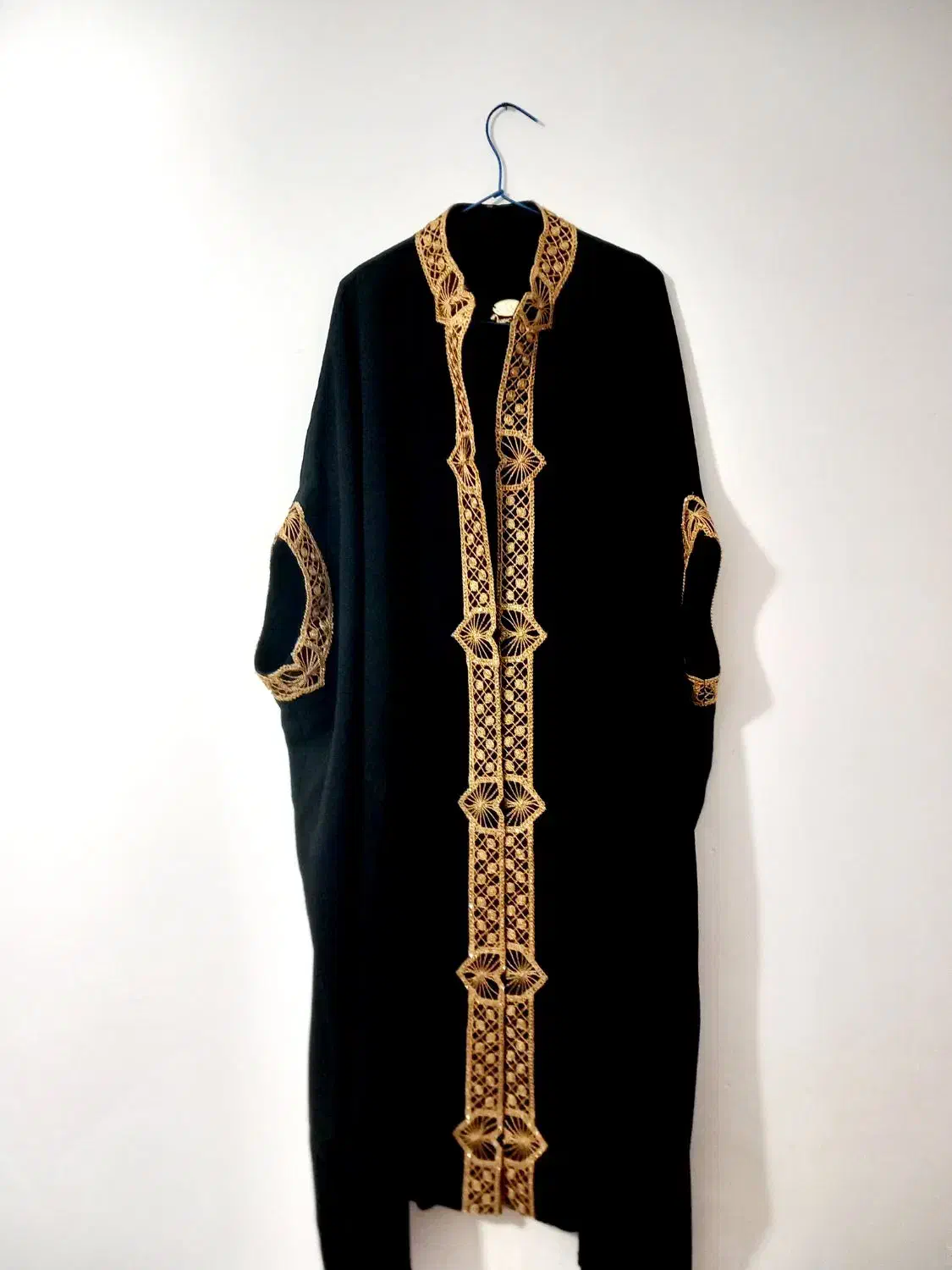 مانتو مجلسی|لباس|پیشوا, |دیوار