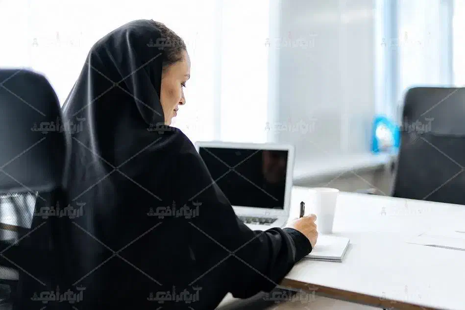 منشی و ادمین|استخدام رایانه و فناوری اطلاعات|میانه, |دیوار