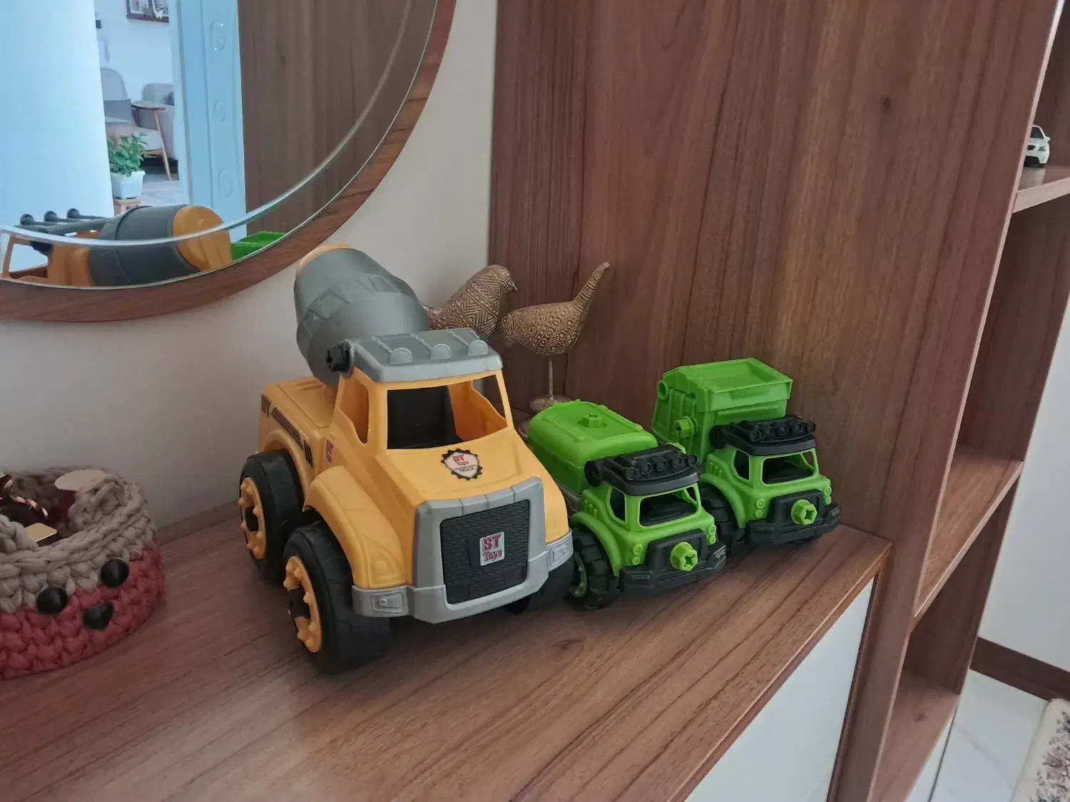 ماشین اسباب بازی بازی پیچی|اسباب‌بازی بچه|شهریار, رضی آباد بالا|دیوار