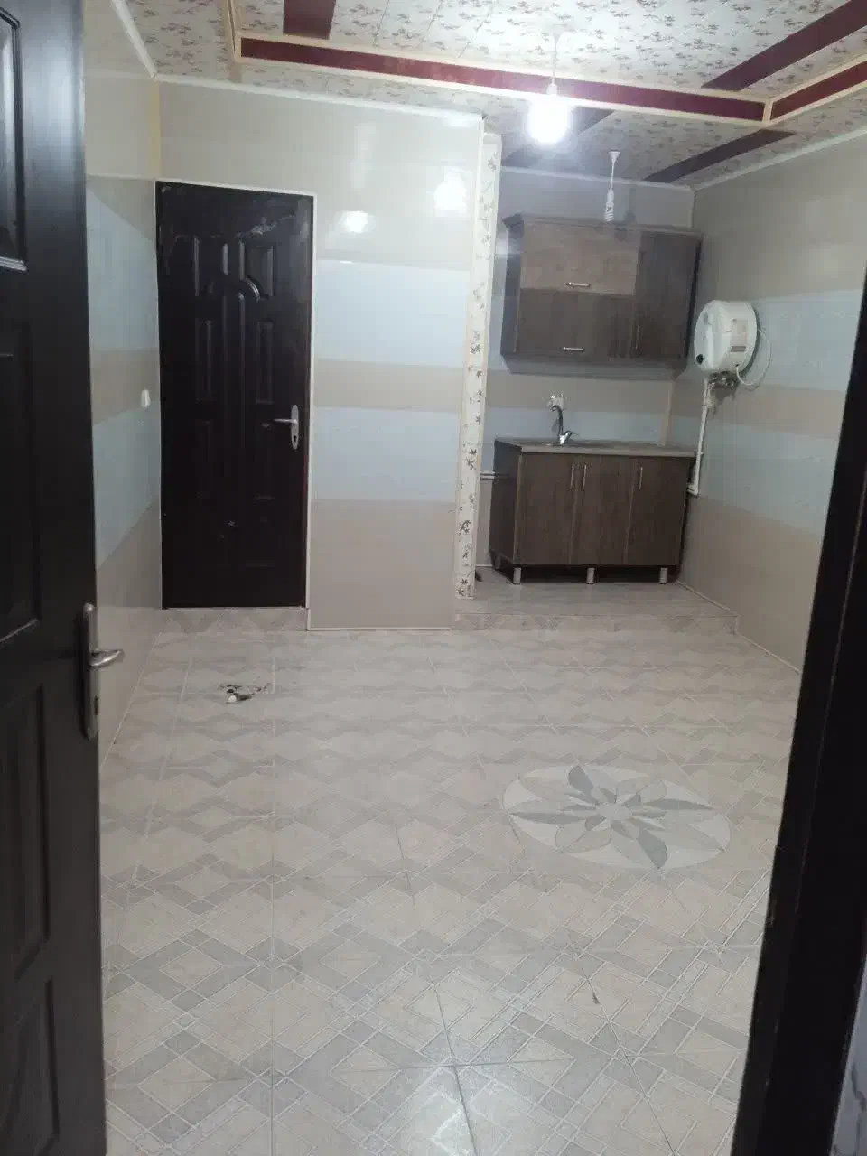 اجاره دفتر اداری|اجارهٔ مغازه و غرفه|آزادشهر, |دیوار