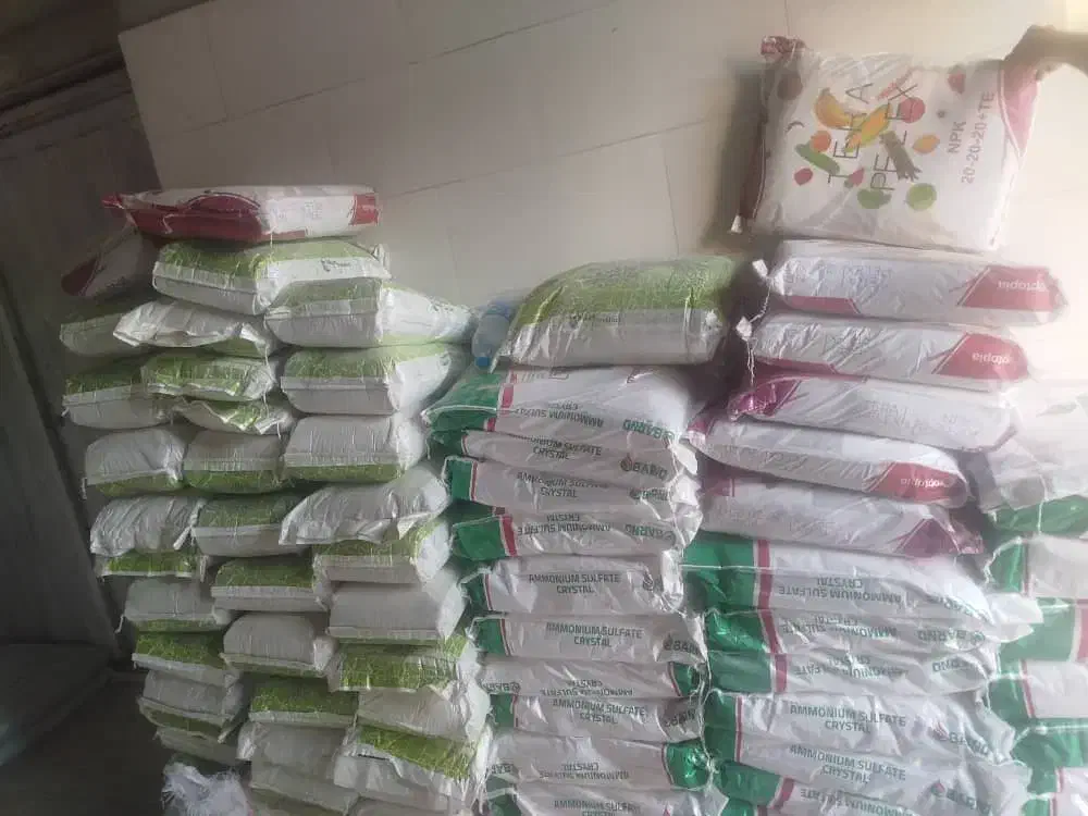 فروش انواع کودهای شیمیایی با مناسب ترین قیمت|خدمات باغبانی و درختکاری|کهنوج, |دیوار