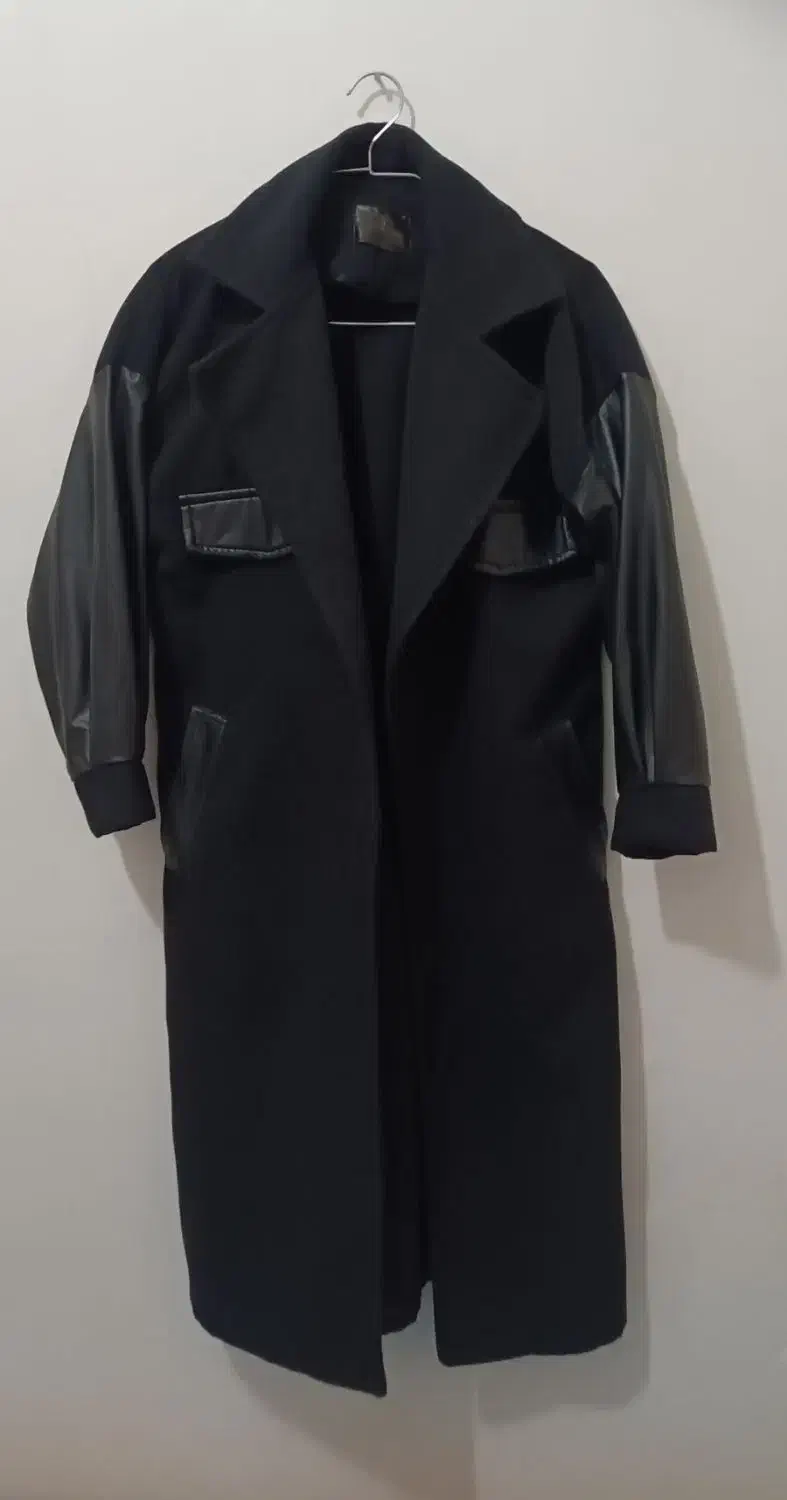 پالتو فوتر در حد نو|لباس|زرند, |دیوار