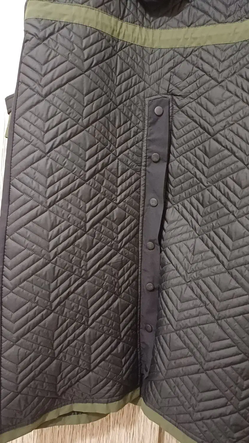 پالتو|لباس|قائم‌شهر, |دیوار