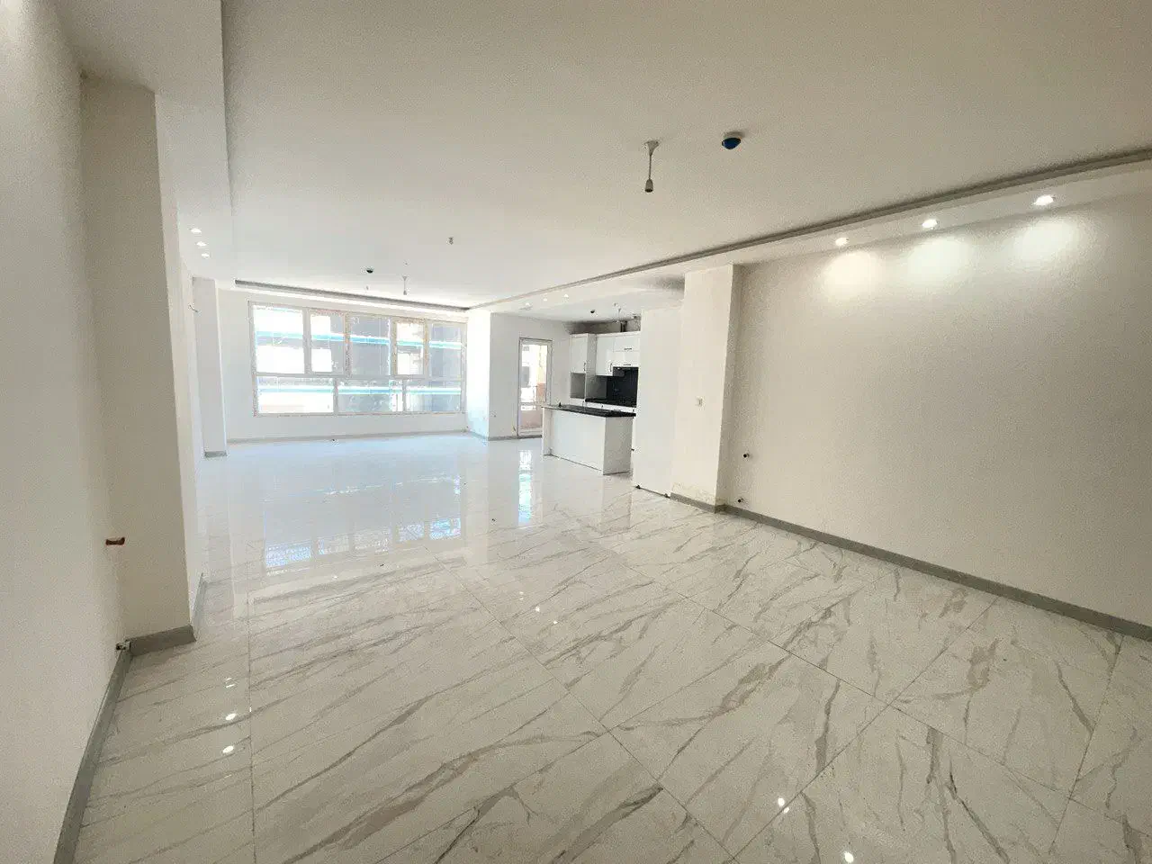 ۱۷۰ متر تکواحدی / صفره کلید نخورده|فروش آپارتمان|مشهد, الهیه|دیوار