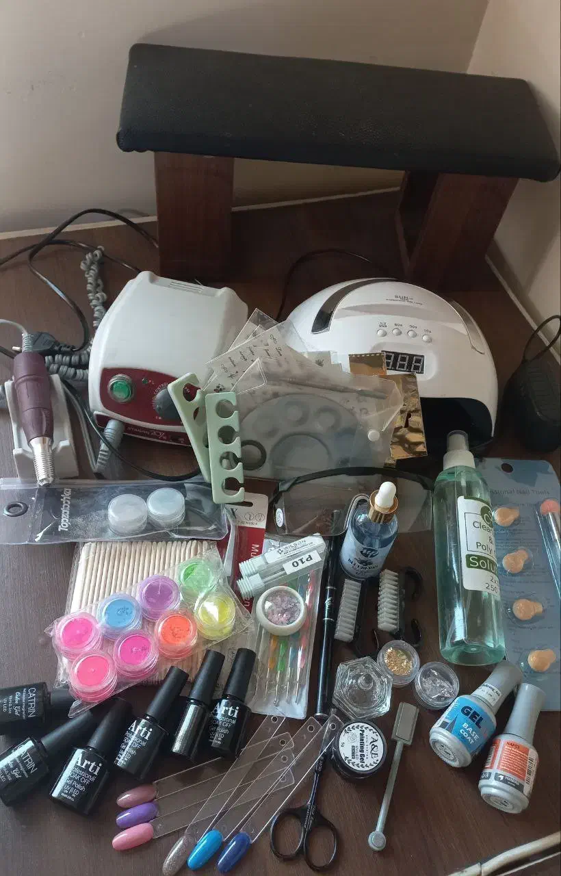 لوازم کاشت ناخن|آرایشی، بهداشتی، درمانی|رشت, دیانتی|دیوار