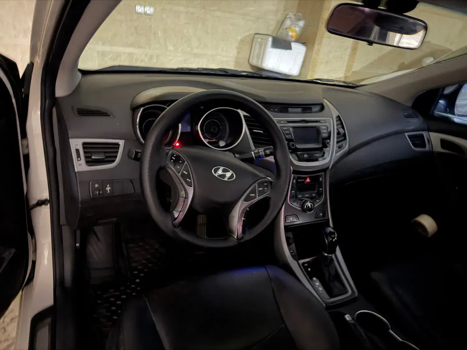 هیوندا الانترا ۲۰۱۵ فول منطقه آزاد انزلی|خودرو سواری و وانت|رشت, معلم|دیوار