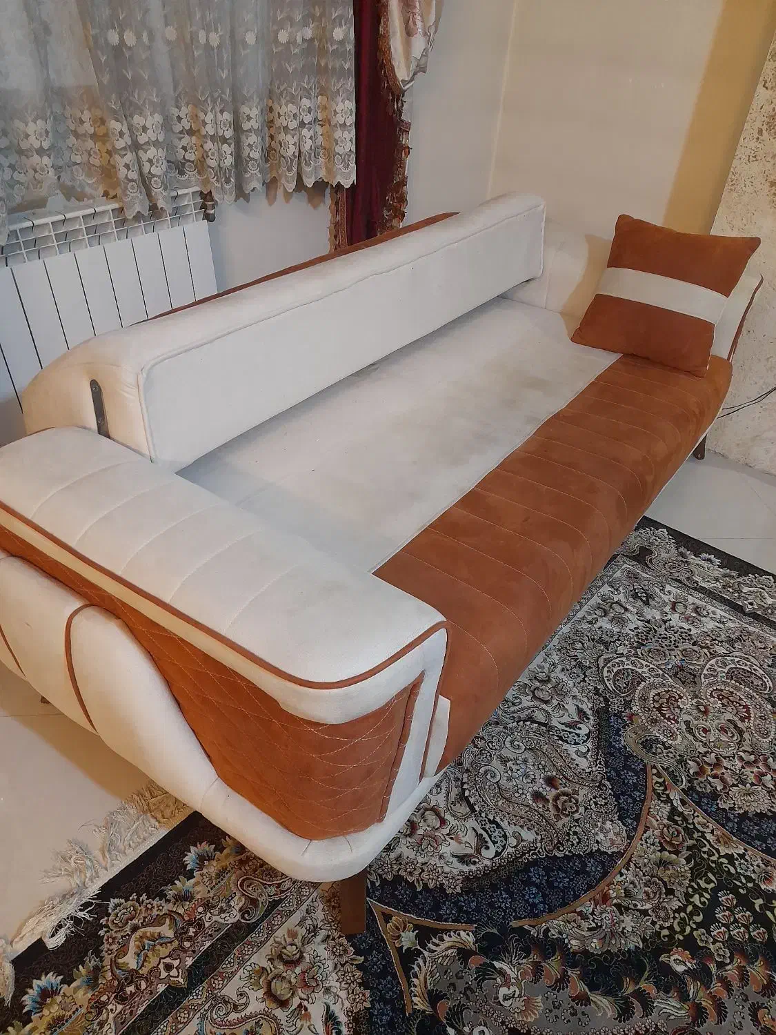 مبل ۸ نفره در حد نو|مبلمان خانگی و میز عسلی|شیراز, زند|دیوار