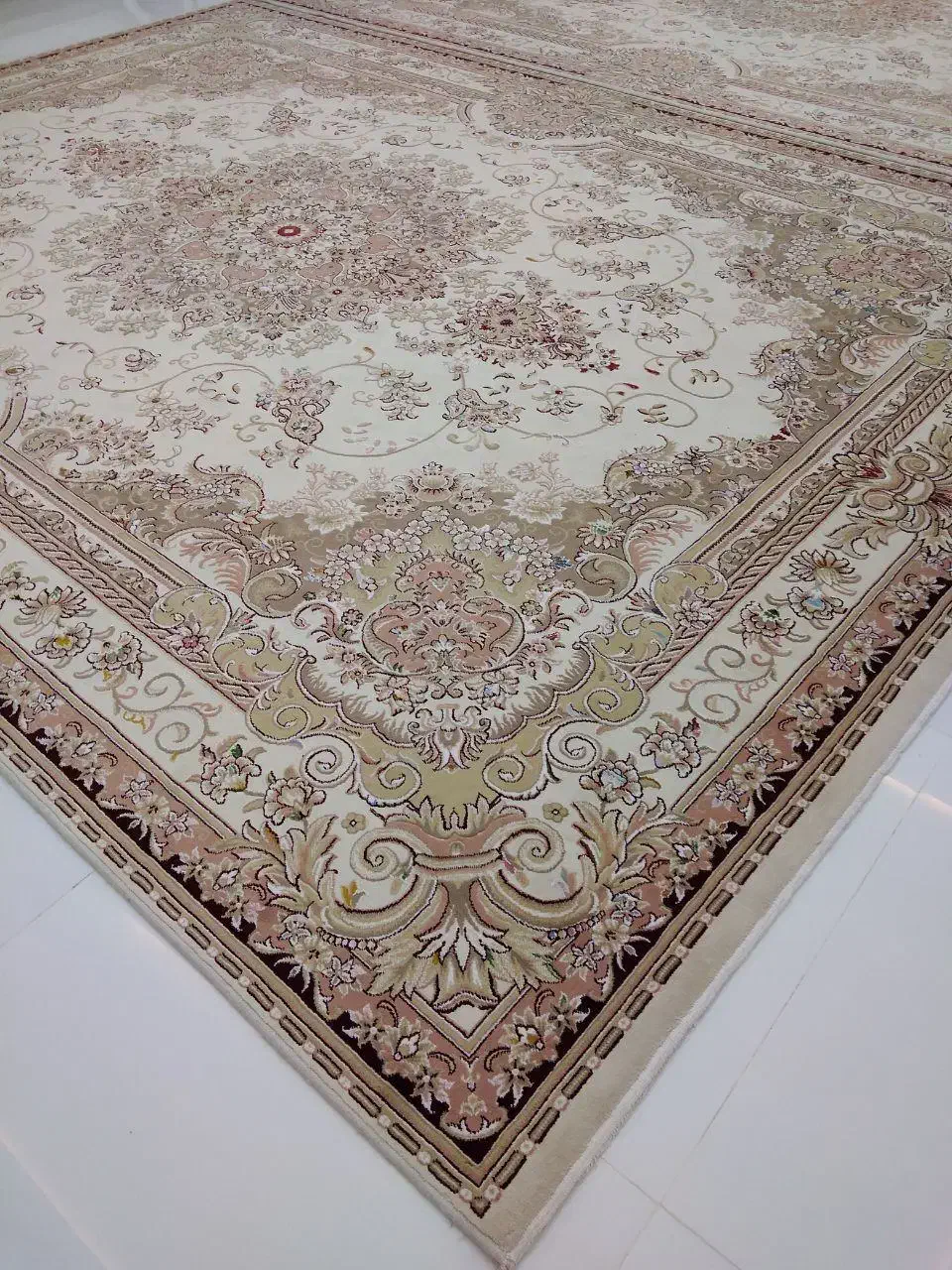 فرش ۱۲متری نقش برجسته|فرش|قیدار, |دیوار