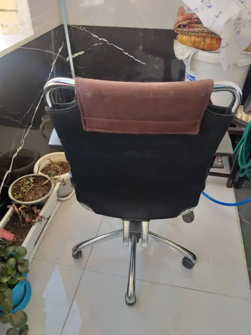 صندلی اداری پایه فلزی تشک دوبل|مبلمان اداری|برخوار, |دیوار