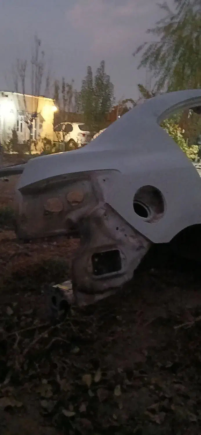 گلگیرعقب مزا۳ نیو سمت شاگرد با پالونی رنگ فابریک|قطعات یدکی و لوازم جانبی|کرج, ملک‌آباد|دیوار