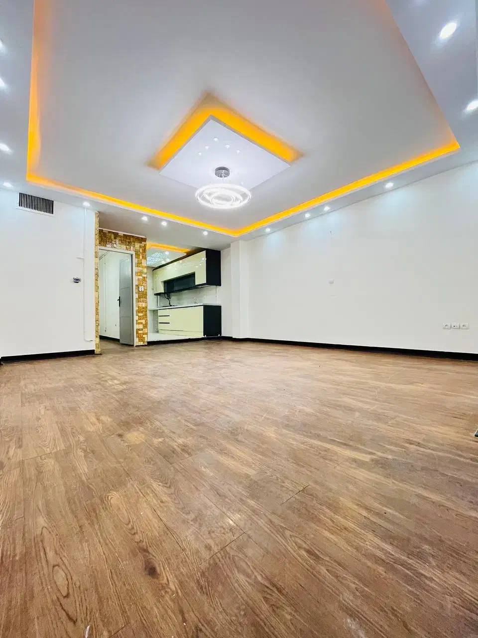 فروش فوری+۶۵ متری سنددار+دو خواب+ زیر قیمت منطقه|فروش آپارتمان|اندیشه, شهرک صدف|دیوار