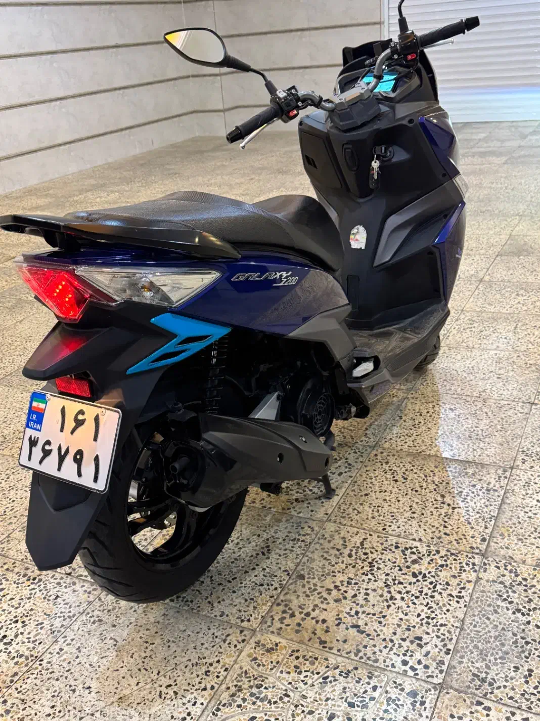 اس وای ام J200|موتورسیکلت|قرچک, زیبا شهر|دیوار