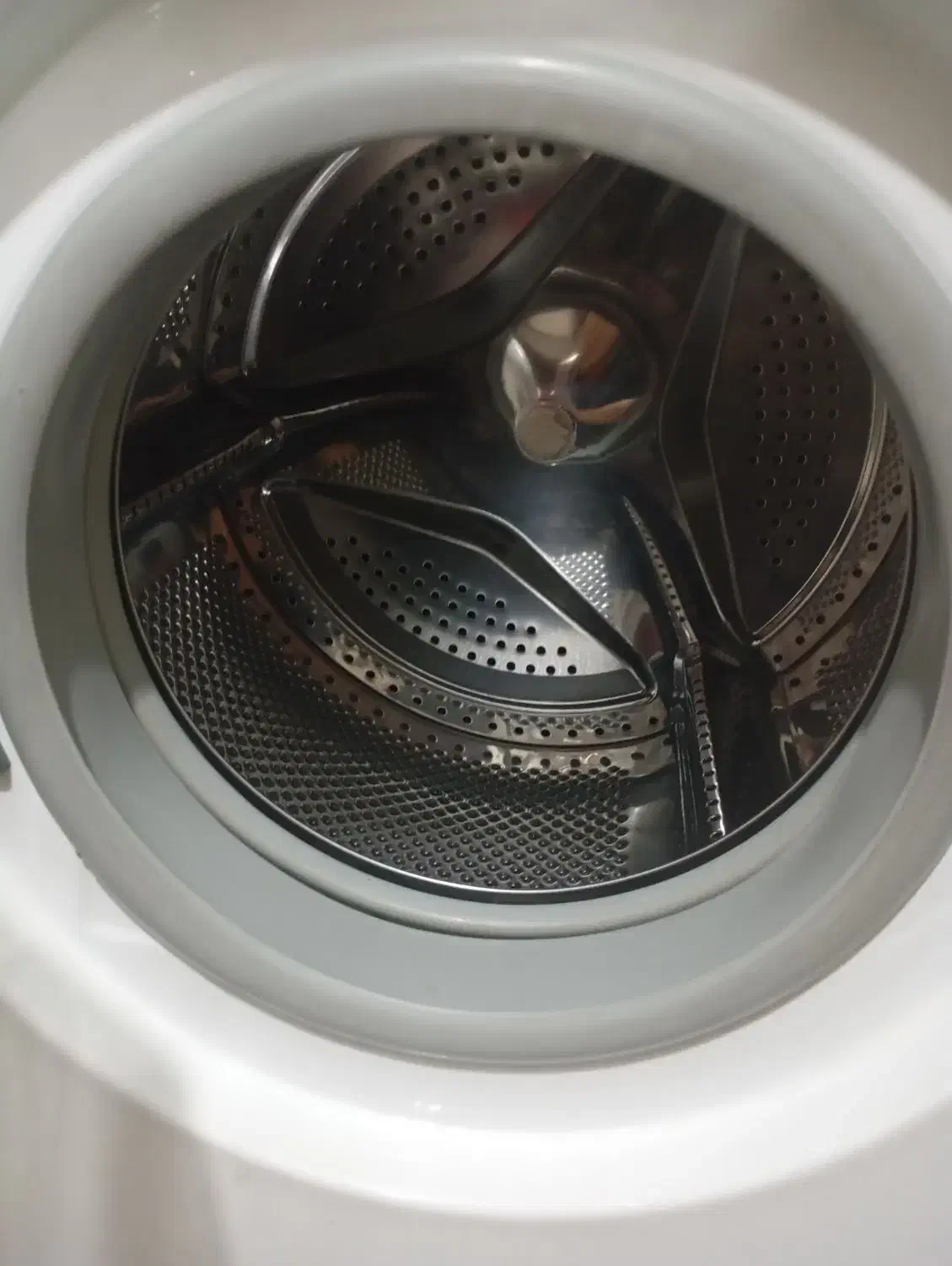 لباسشویی کاملا سالم|ماشین لباسشویی و خشک‌کن لباس|کرج, حسن آباد|دیوار